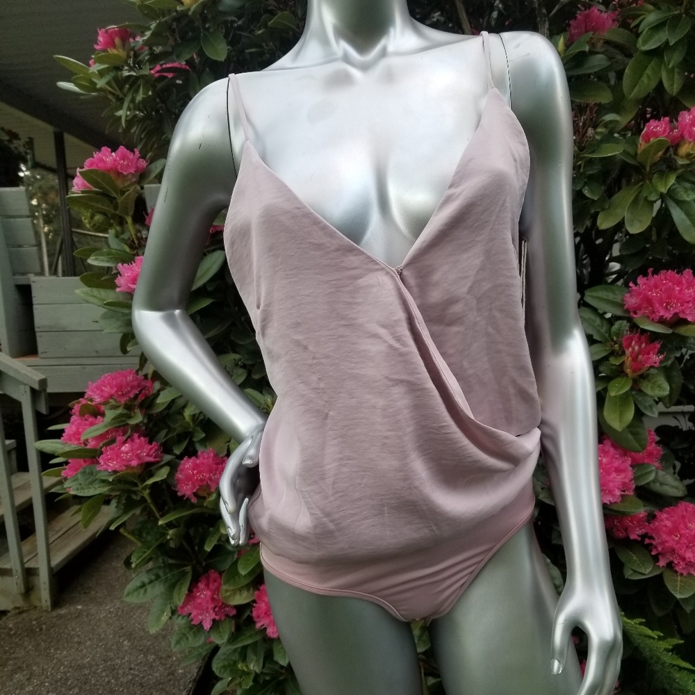 NWT Dusty Pink Hippie Laundry Bodysuit Size Medium